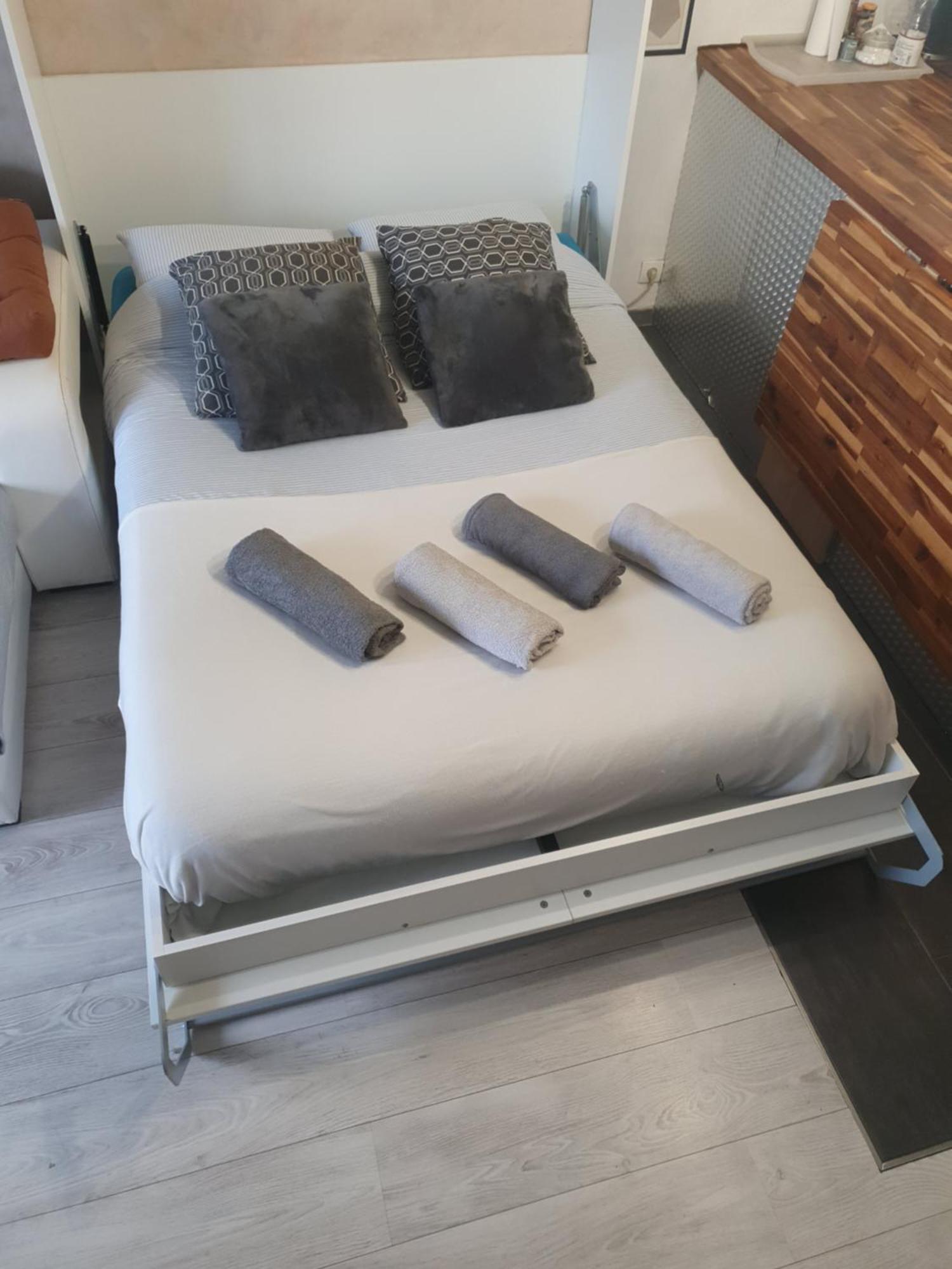 Ferienwohnung Cosy & Charming Logement Moderne Proche Paris Arcueil Exterior foto
